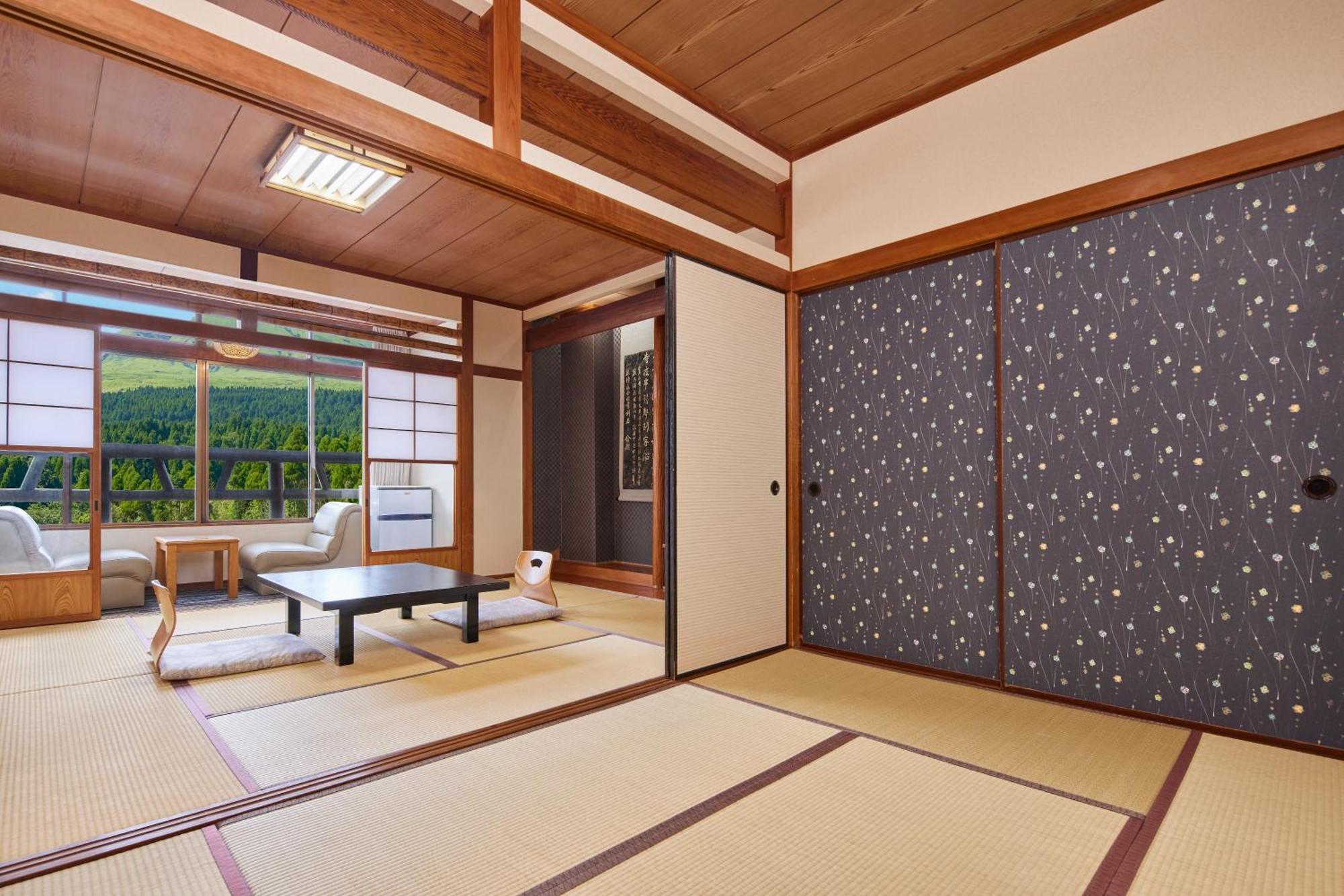 Kamenoi Park Ryokan Aso